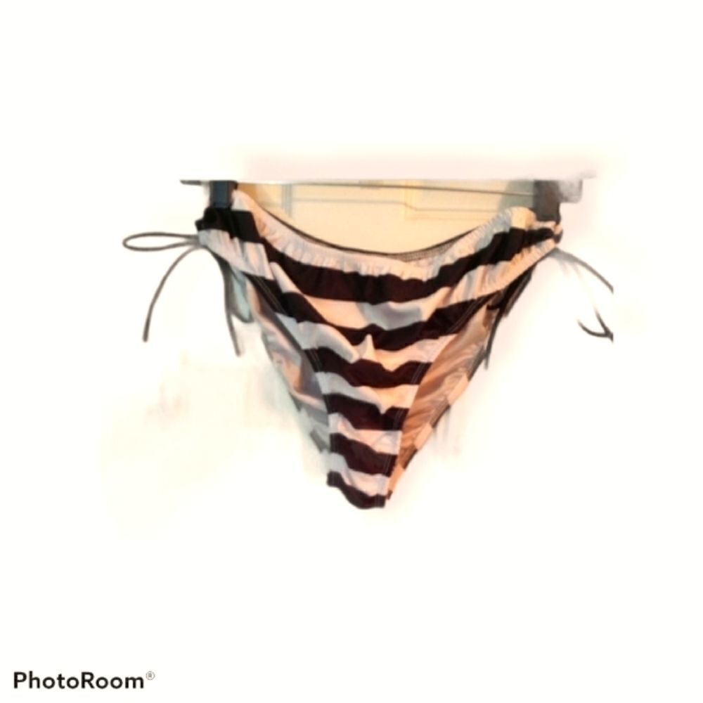 Women swim bottom